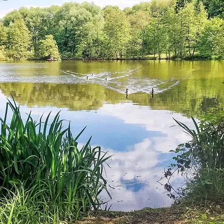 Nyaraló Eric By Interhome *